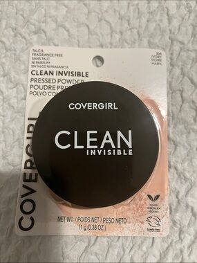 NWT Covergirl Pressed Powder 105 Ivory